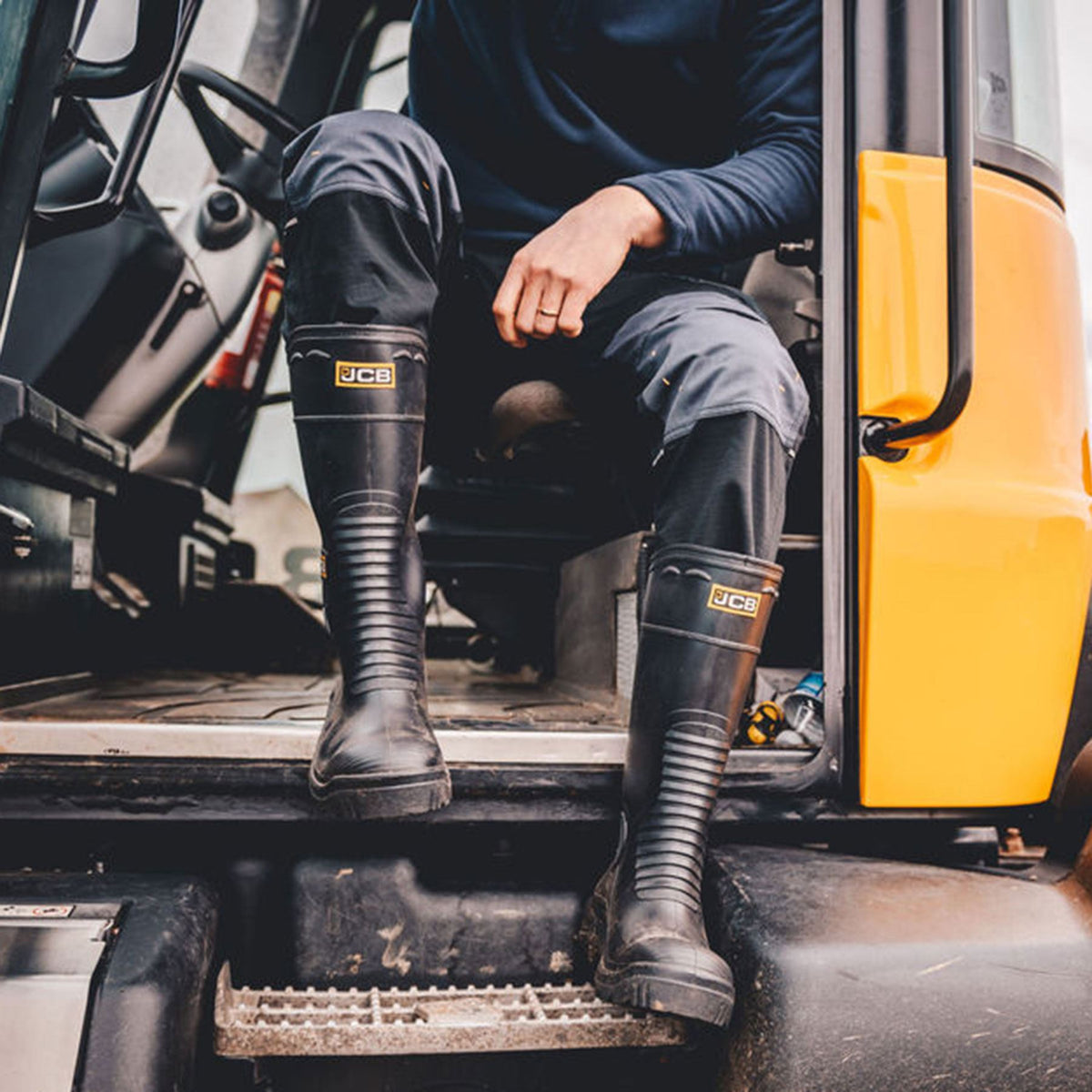 JCB Workwear Hydromaster S5 Safety Wellington Boots